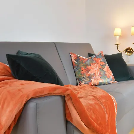 Apartment Hamburg-app-08